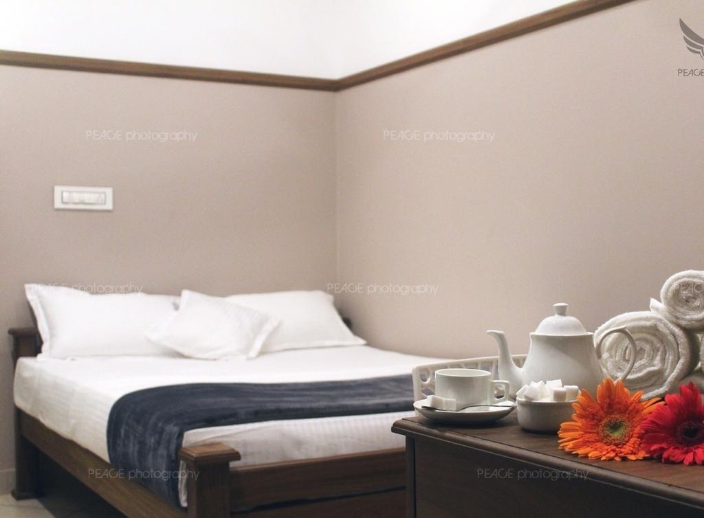 Icon Residency Hotel Kalpetta Room photo