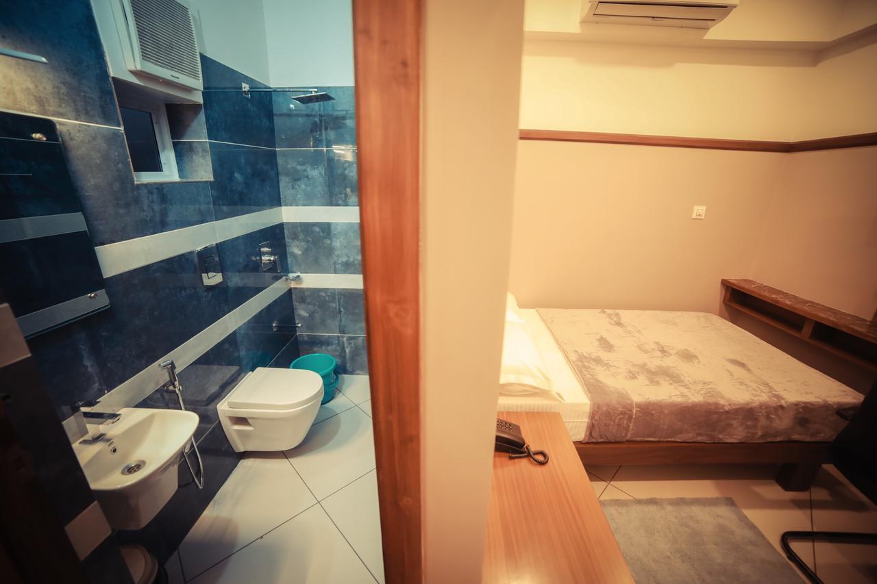 Icon Residency Hotel Kalpetta Exterior photo